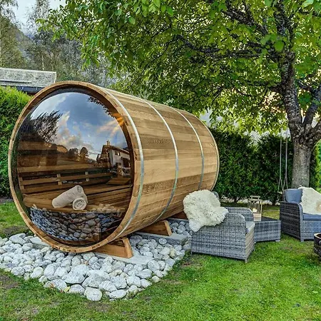 Dom wakacyjny Chalet With Sauna On The Slopes *